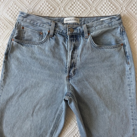 Aritzia Denim Forum The '90s Joni Lo-rise Loose Jean, size 30 - Picture 9 of 13